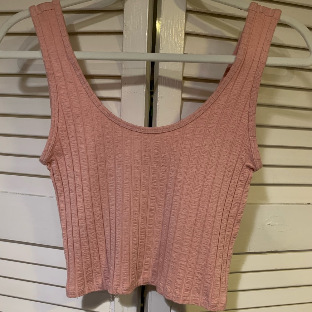 F21 Blush crop top